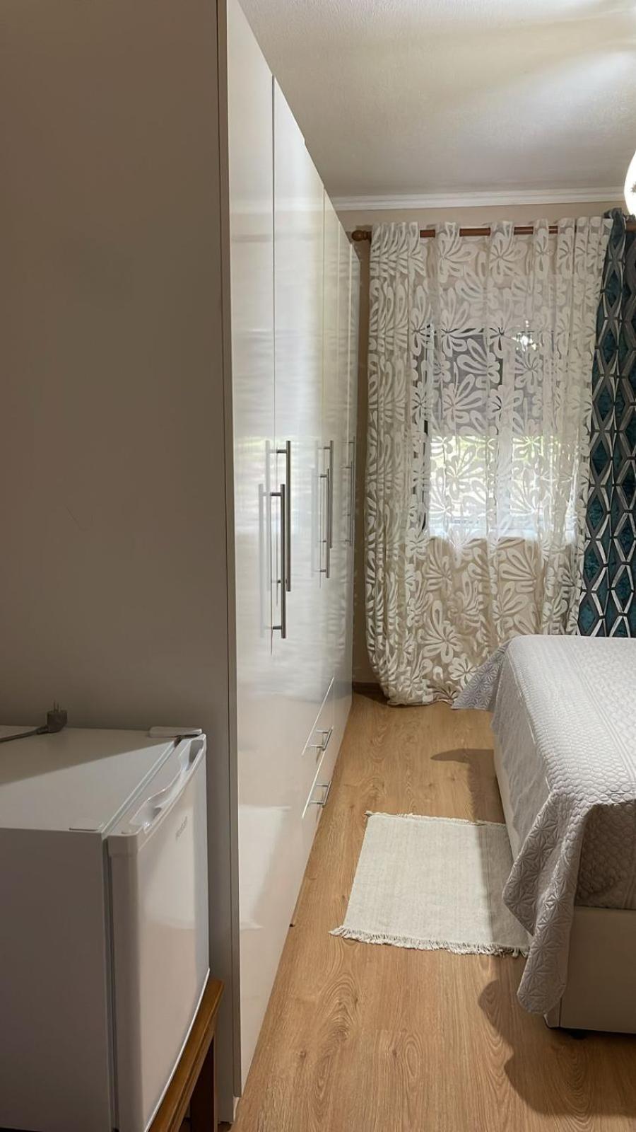 Alva Room'S Гірокастра Екстер'єр фото